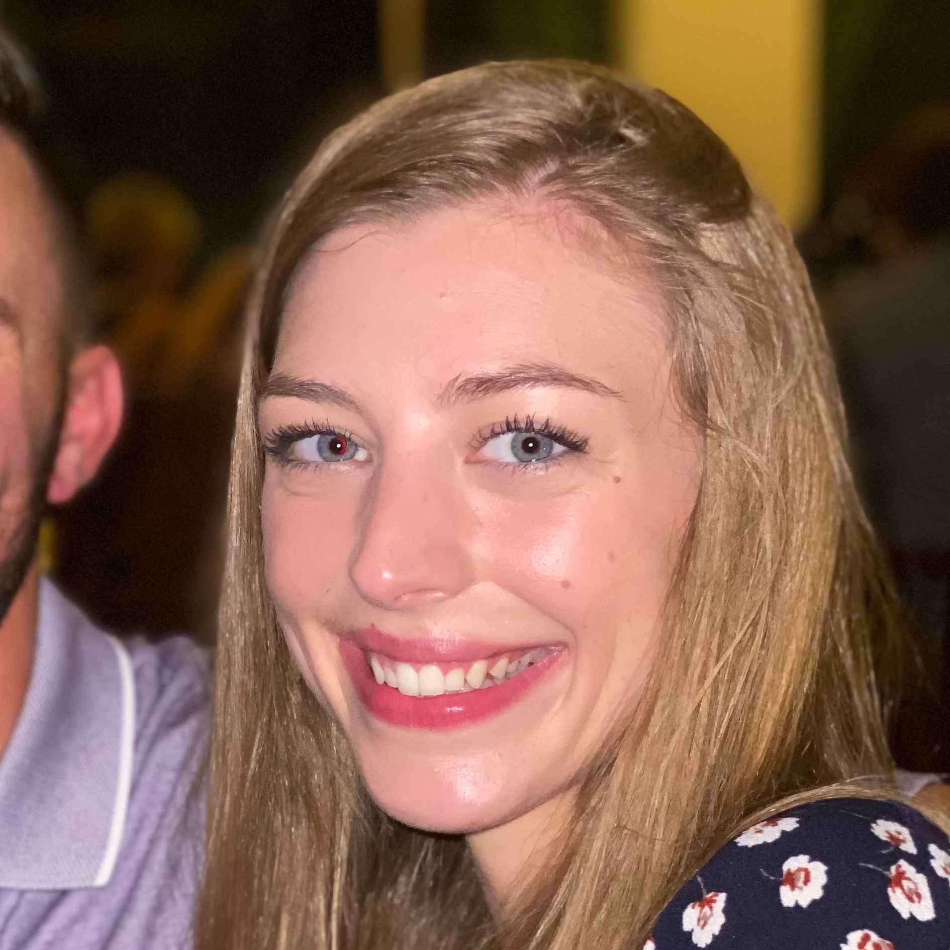 Kaitlyn Shoemaker,teaching online interactive classes for kids on