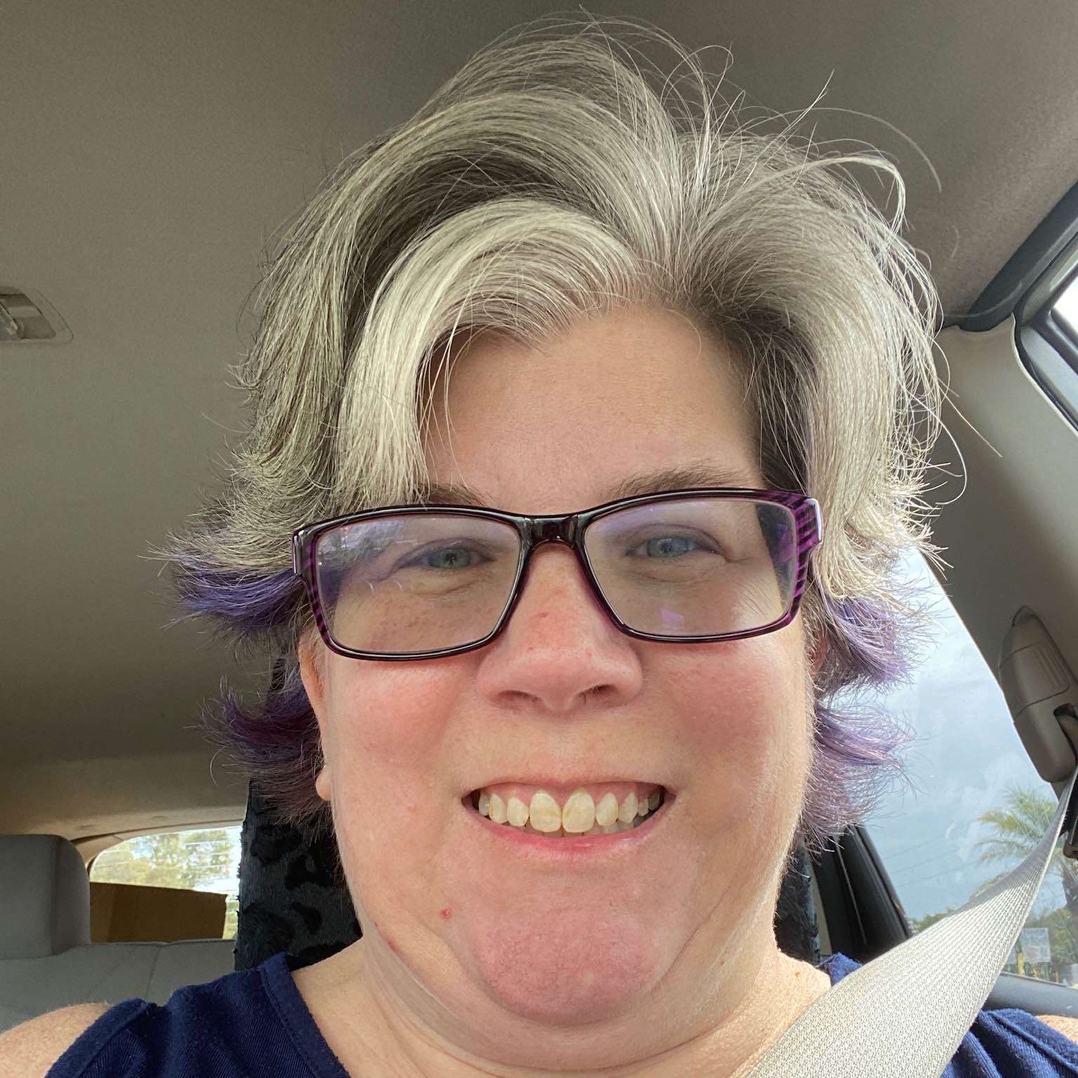 Ms. Stout,teaching online interactive classes for kids on Allschool