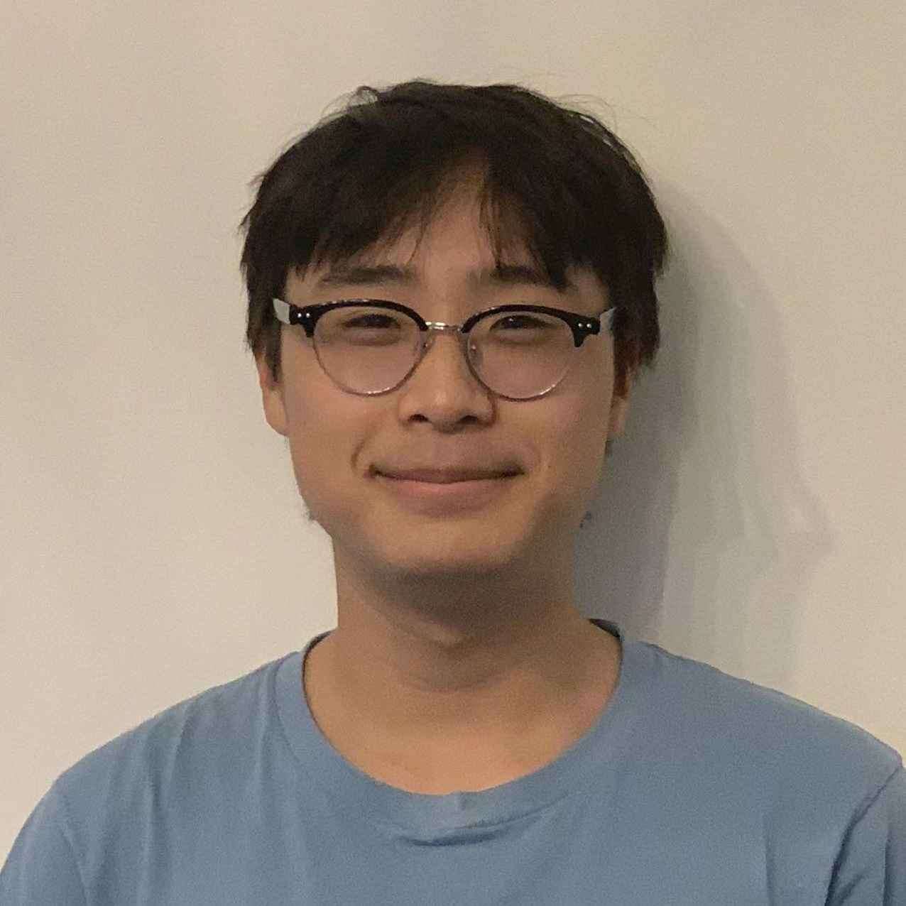 Daniel Zhang,teaching online interactive classes for kids on Allschool