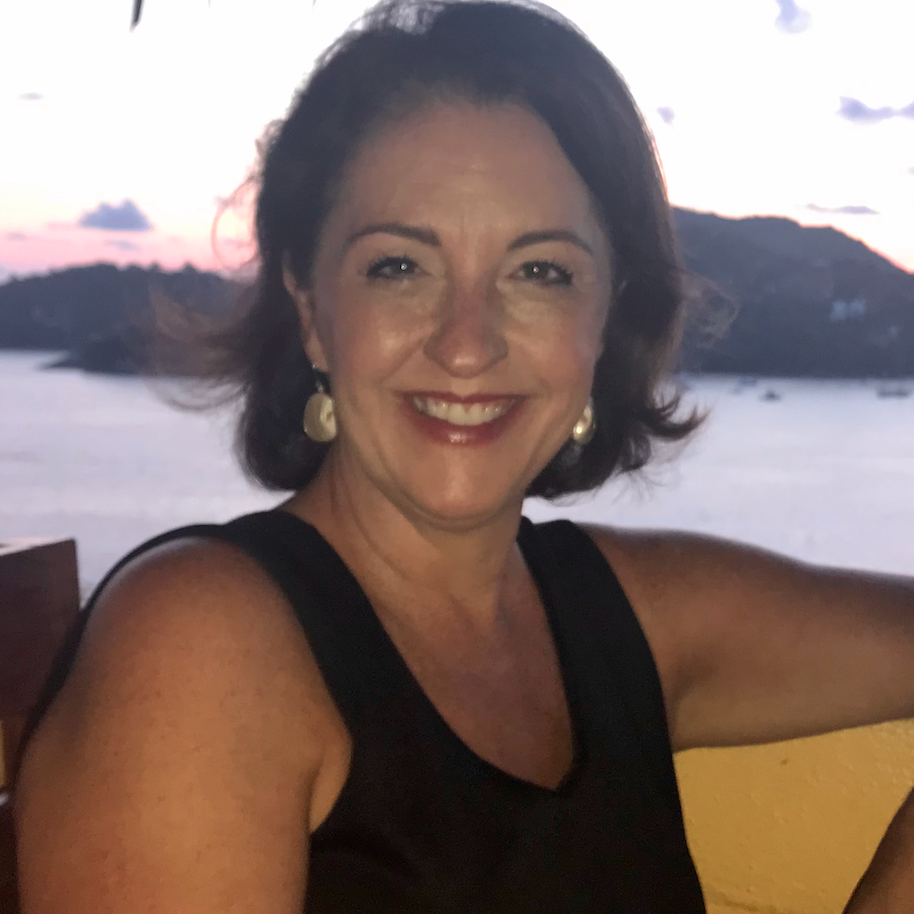 Tina Simmons,teaching online interactive classes for kids on Allschool