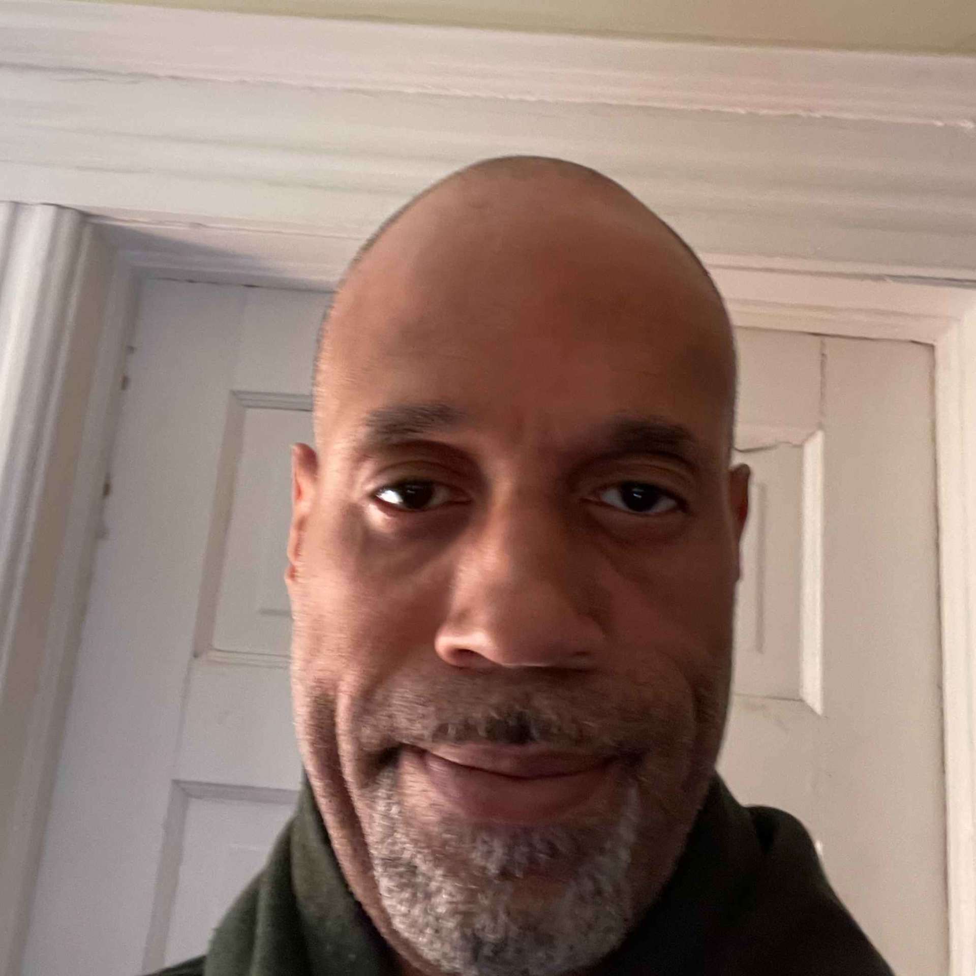 Prentice Davis,teaching online interactive classes for kids on