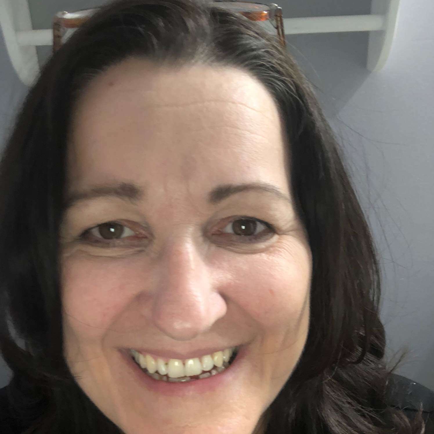 Kim Harvey,teaching online interactive classes for kids on Allschool