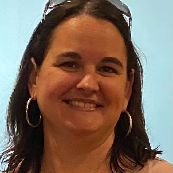 Mrs. Nancy Weaver,teaching online interactive classes for kids on